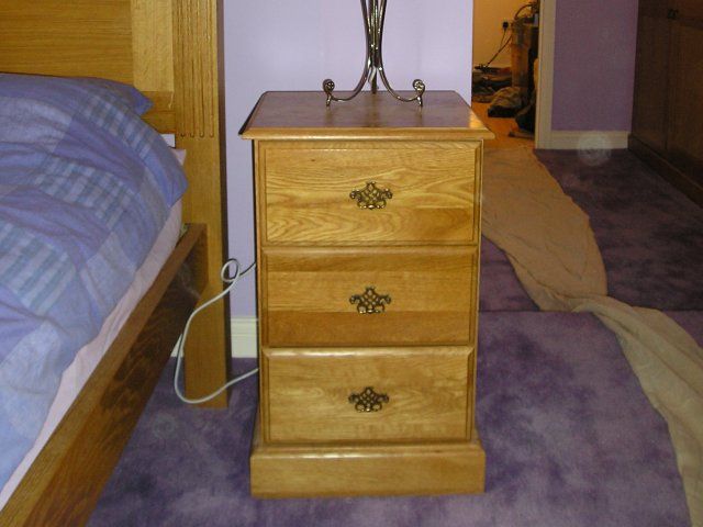 Oak Bedside Cabinet
